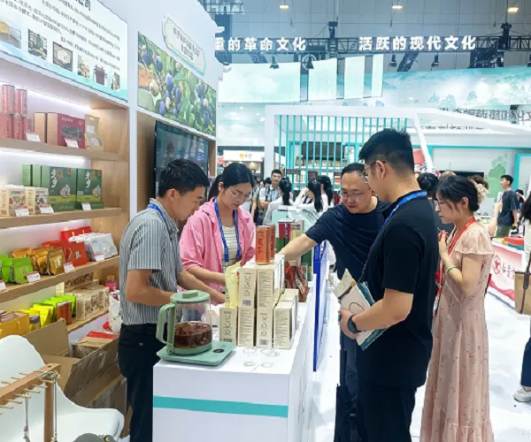 岳西县和平乡茯地好物亮相深圳文博会